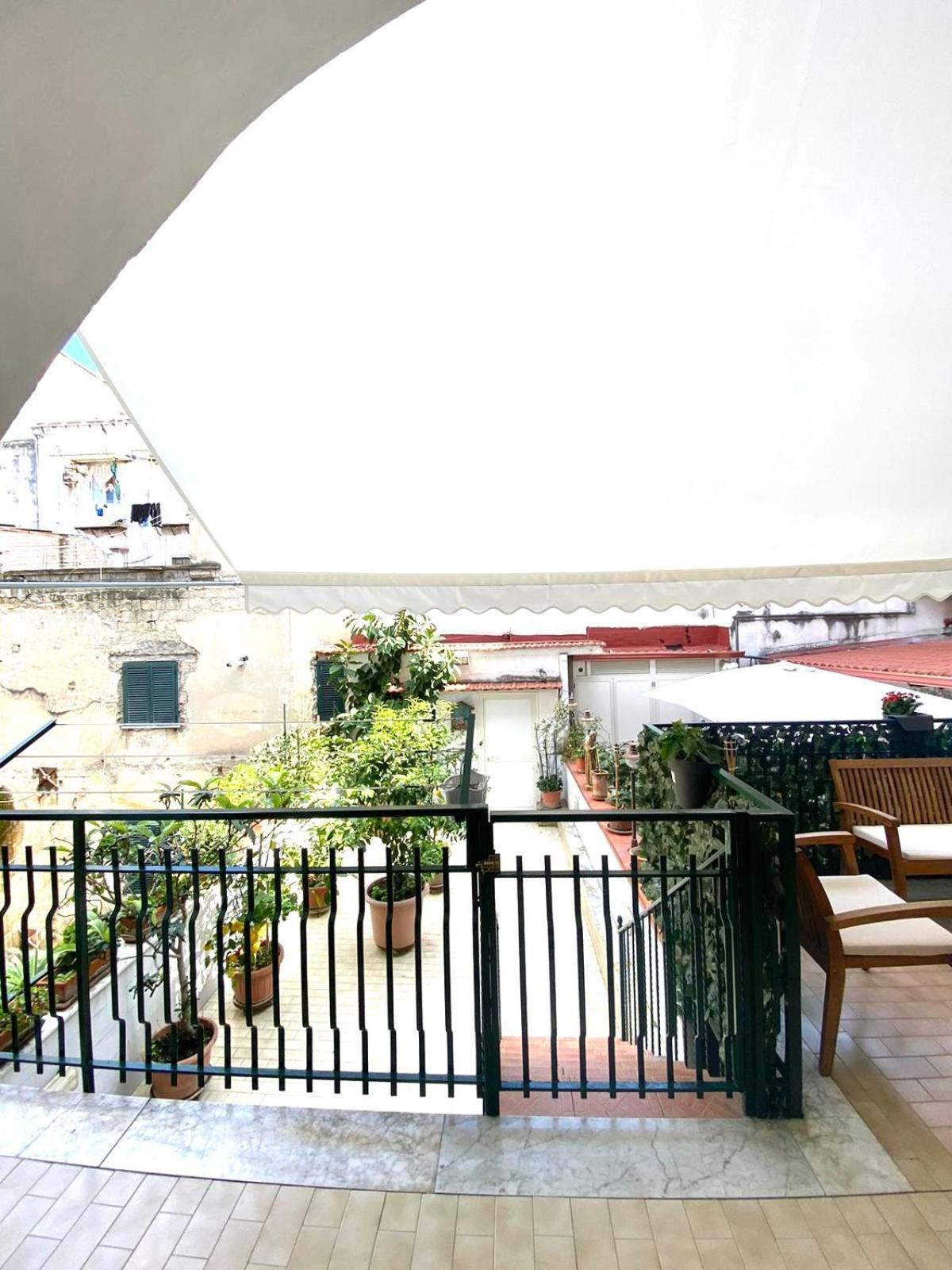 Castellano Apartment Νάπολη Εξωτερικό φωτογραφία