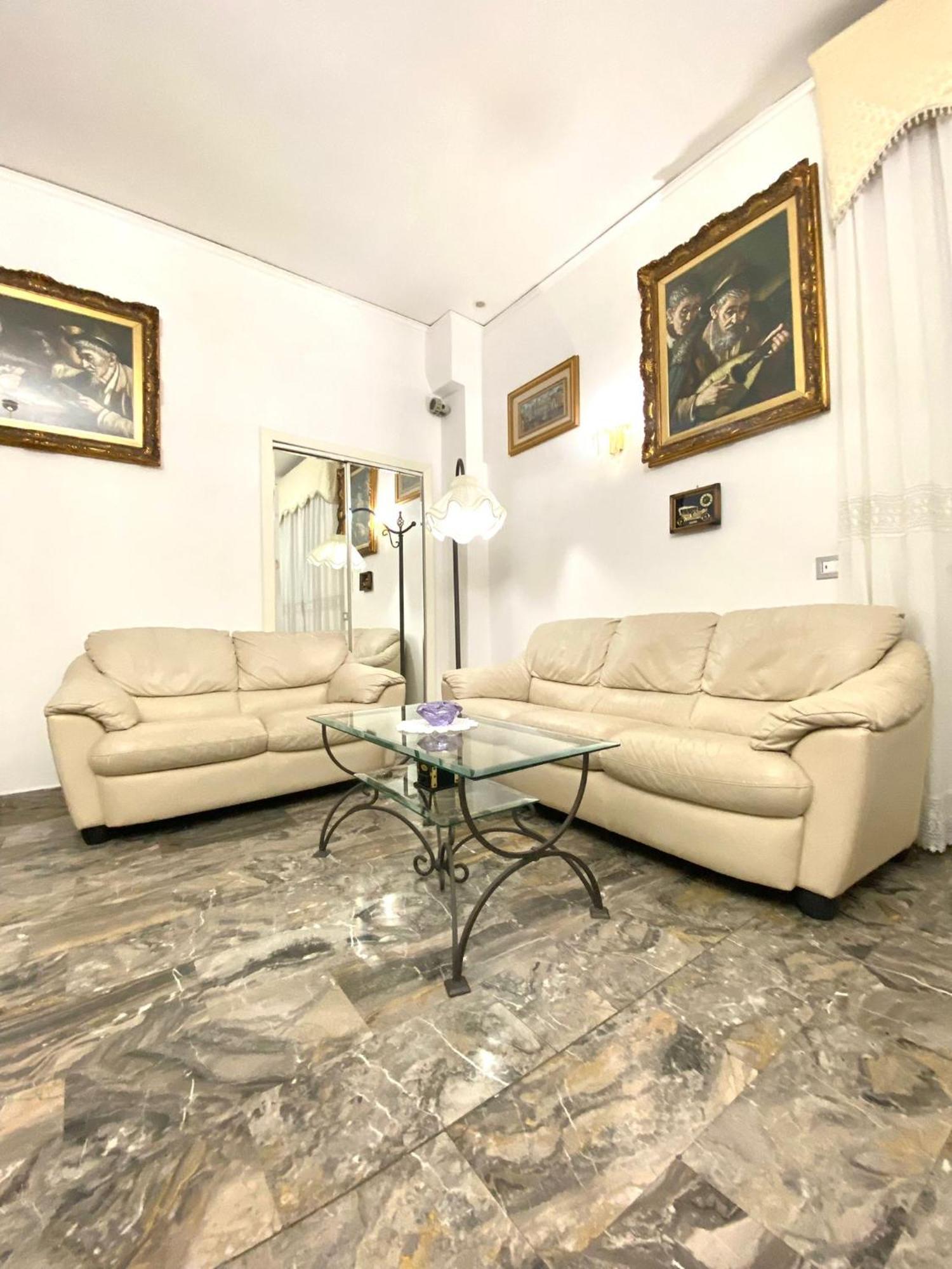 Castellano Apartment Νάπολη Εξωτερικό φωτογραφία
