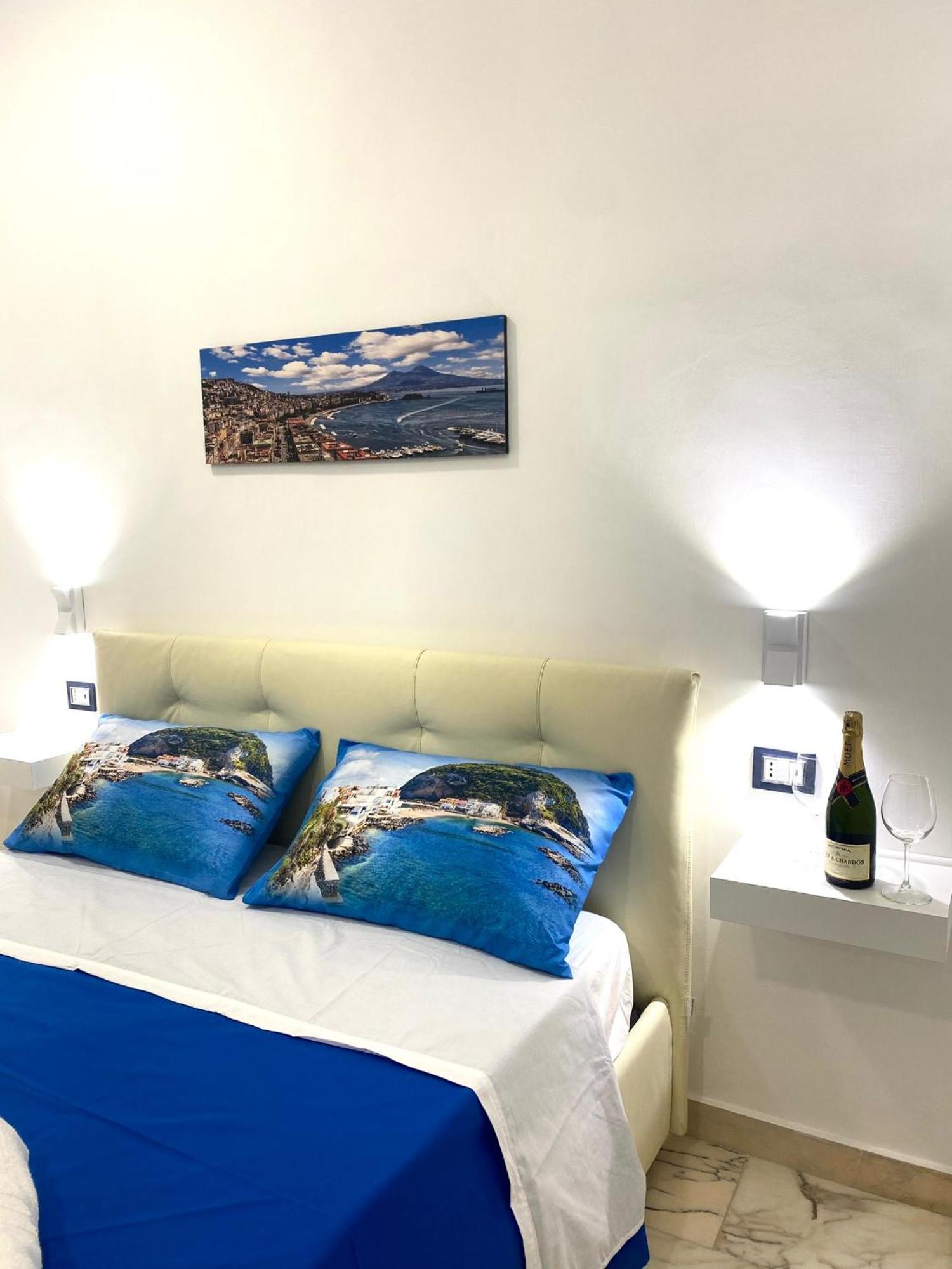 Castellano Apartment Νάπολη Εξωτερικό φωτογραφία
