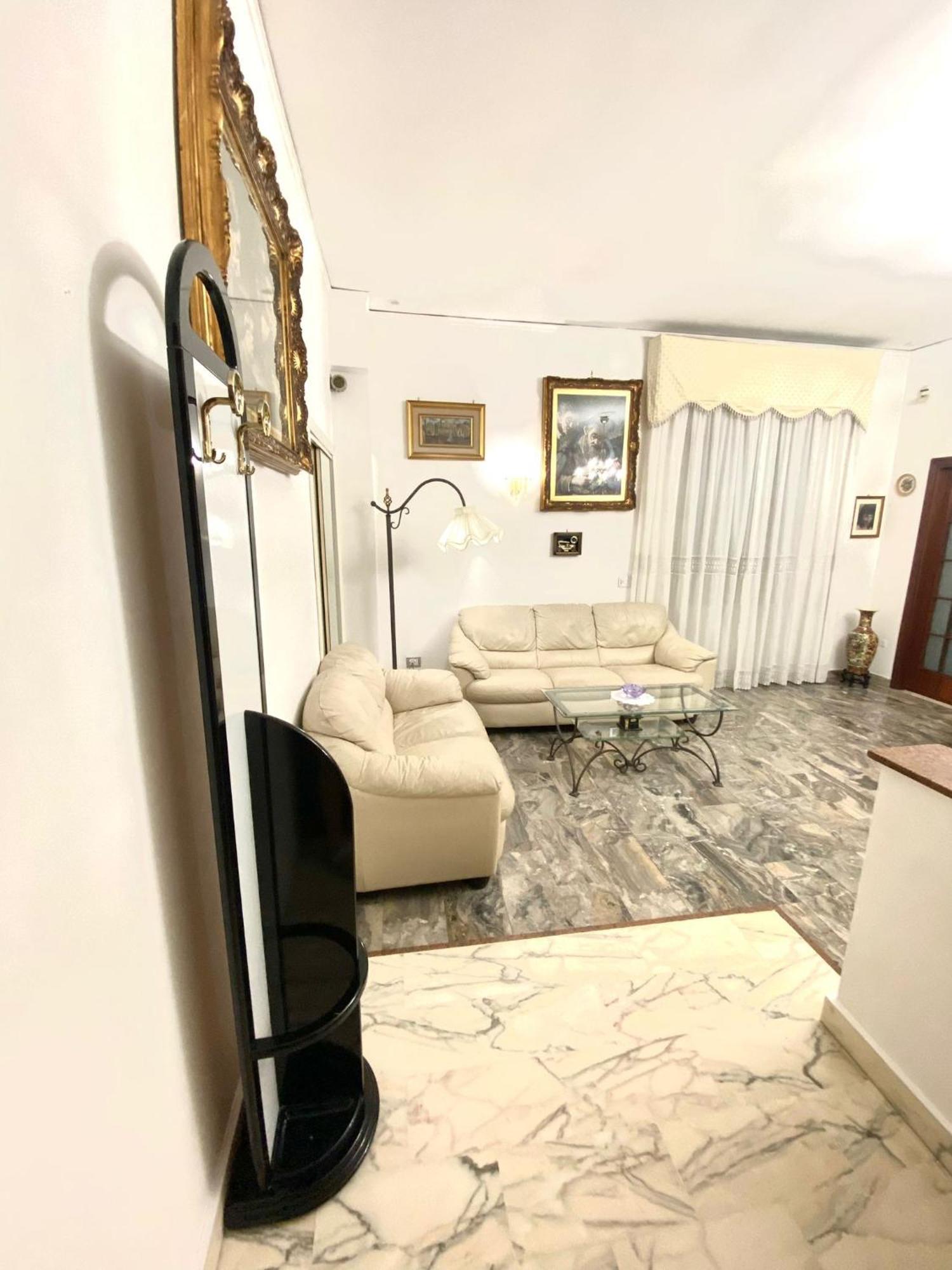 Castellano Apartment Νάπολη Εξωτερικό φωτογραφία