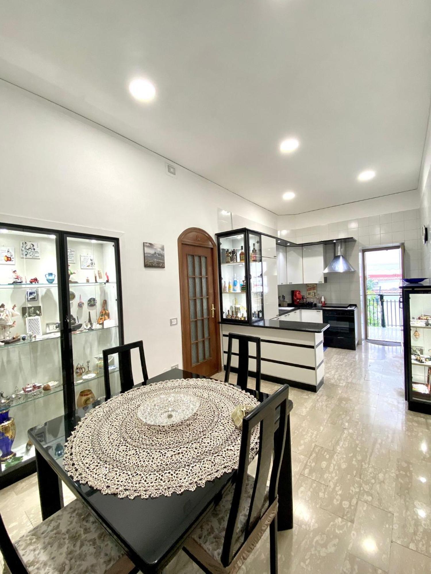 Castellano Apartment Νάπολη Εξωτερικό φωτογραφία