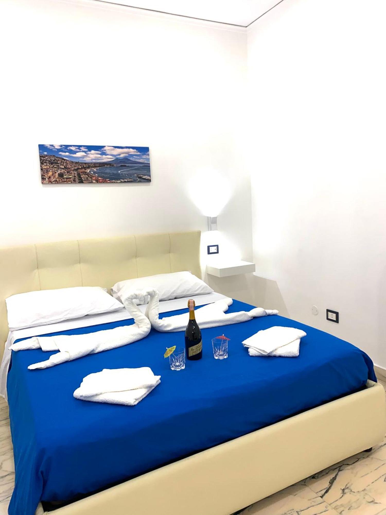 Castellano Apartment Νάπολη Εξωτερικό φωτογραφία