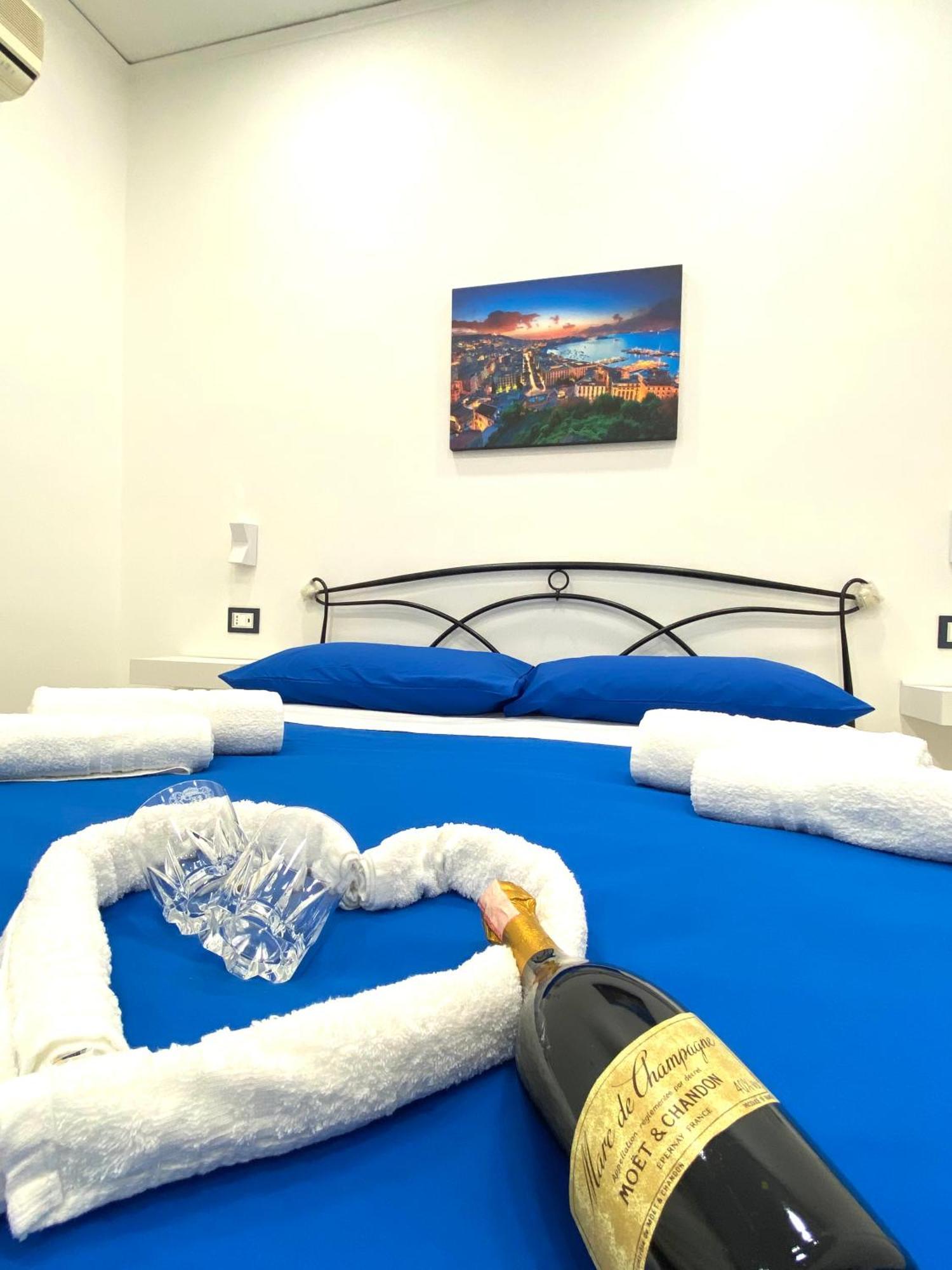 Castellano Apartment Νάπολη Εξωτερικό φωτογραφία